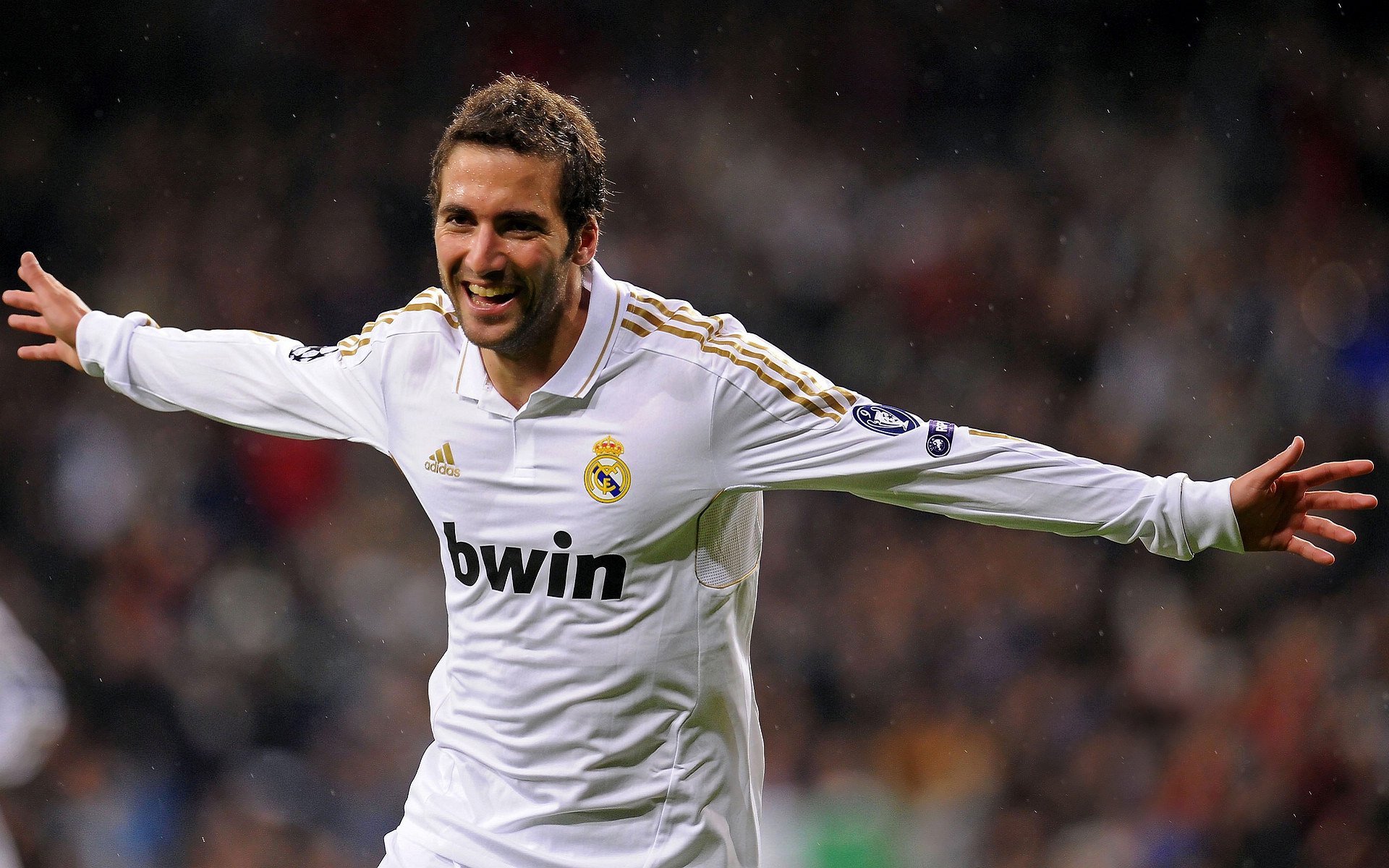 “意甲豪门再战，积分榜局势逐渐明朗”，意甲的豪门